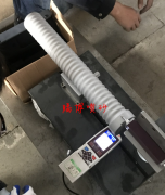 寧波某客戶(hù)為合金鋼螺栓和鑲件，風(fēng)力發(fā)電葉片襯套定制的專(zhuān)用噴砂
